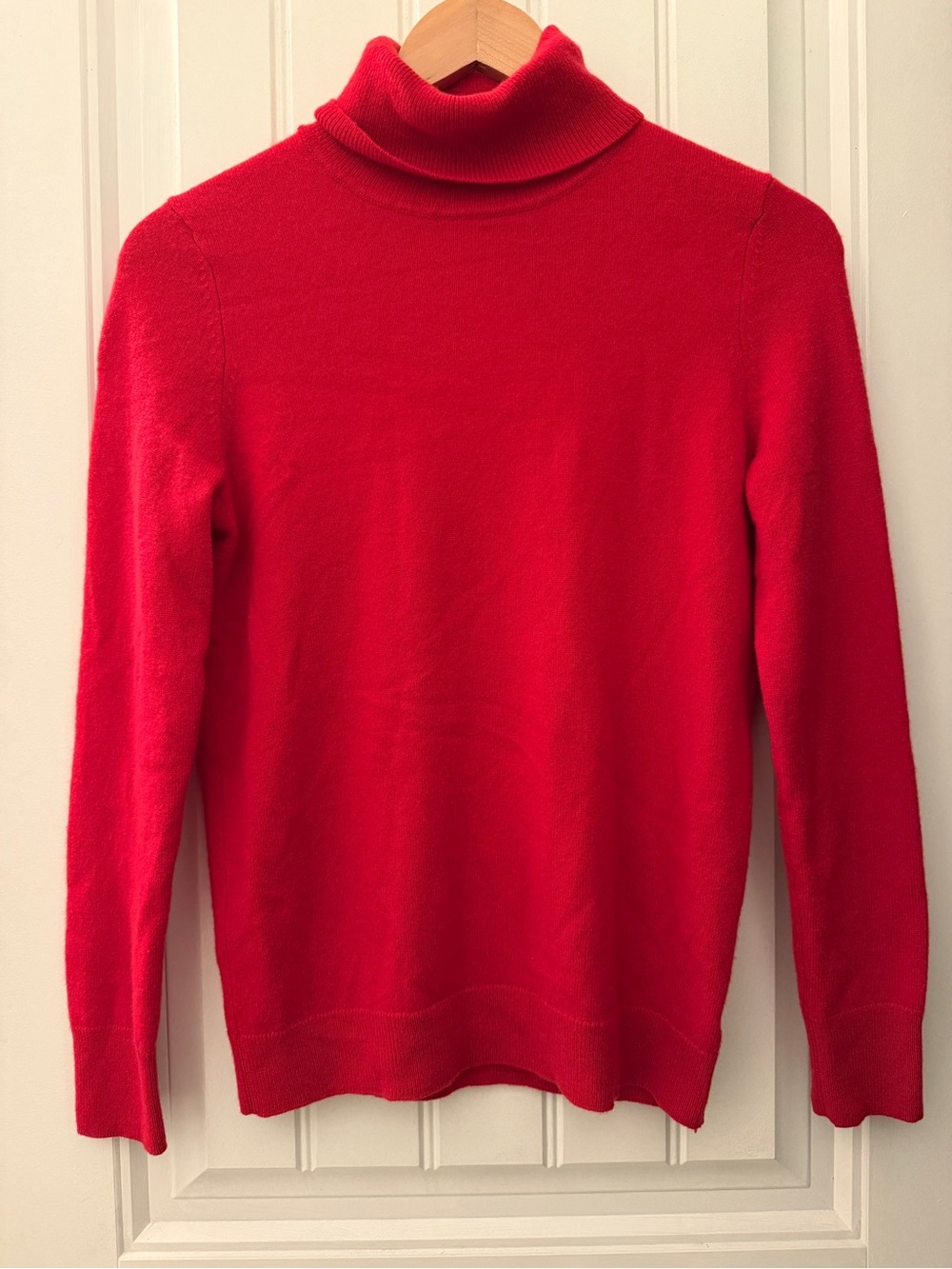 Cherry Red Turtleneck Cashmere Sweater  - Women's S